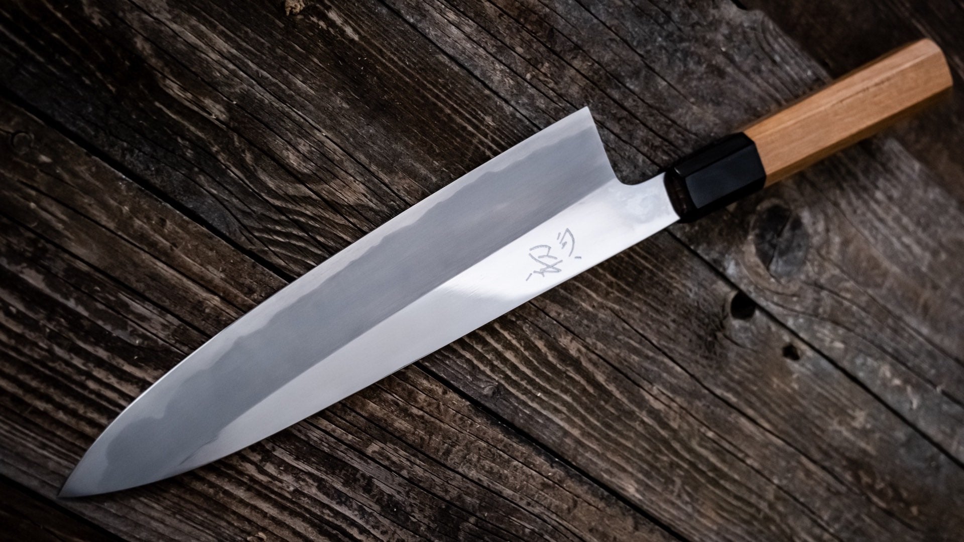 Guida per affilare i coltelli giapponesi