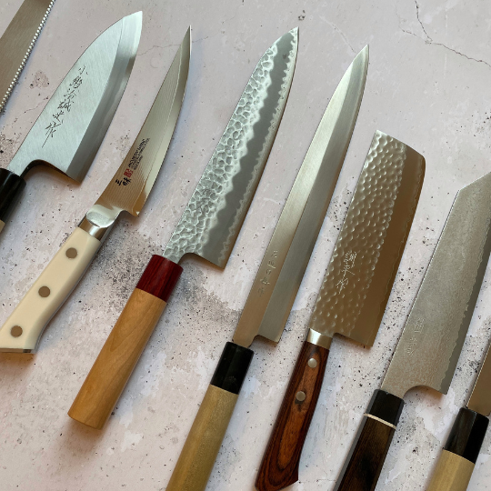 WHY CAN JAPANESE KNIVES CHIP? (AND HOW TO FIX THEM)