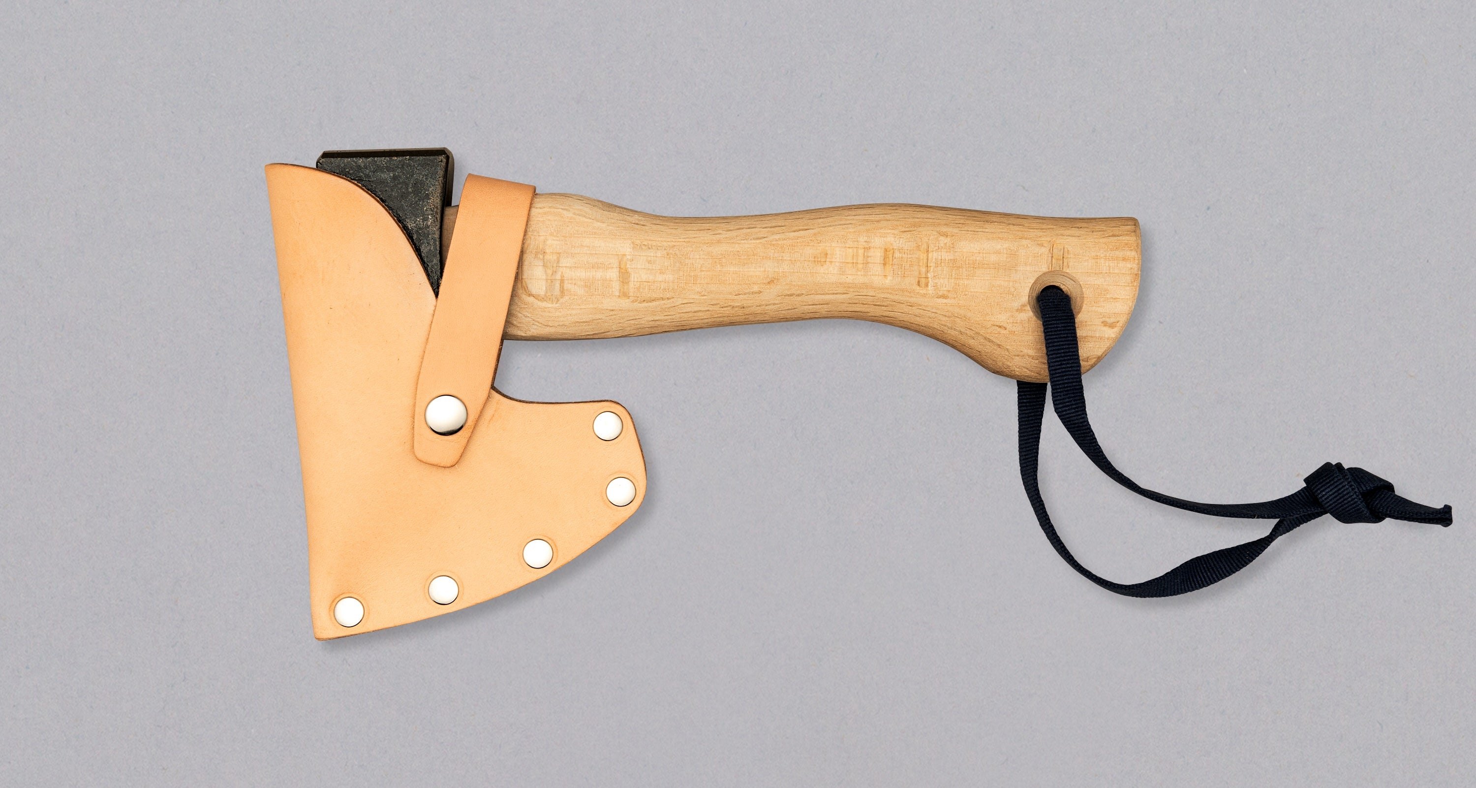 Mizuno Seisakusho Axe Curved Handle 420g – SharpEdge