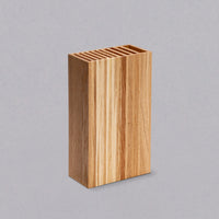 SharpEdge knife holders are entirely handmade from oak wood by the Slovenian carpenter Simon Žvanut (Monoles). The knife holder is suitable for storing up to 10 kitchen knives of various sizes and is coated with high-quality wood oil based on natural oils enriched with quality resins and waxes.