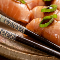 Kawai Essstäbchen — Seigaiha Blau