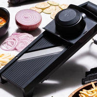 Suncraft Adjustabe Mandoline Slicer