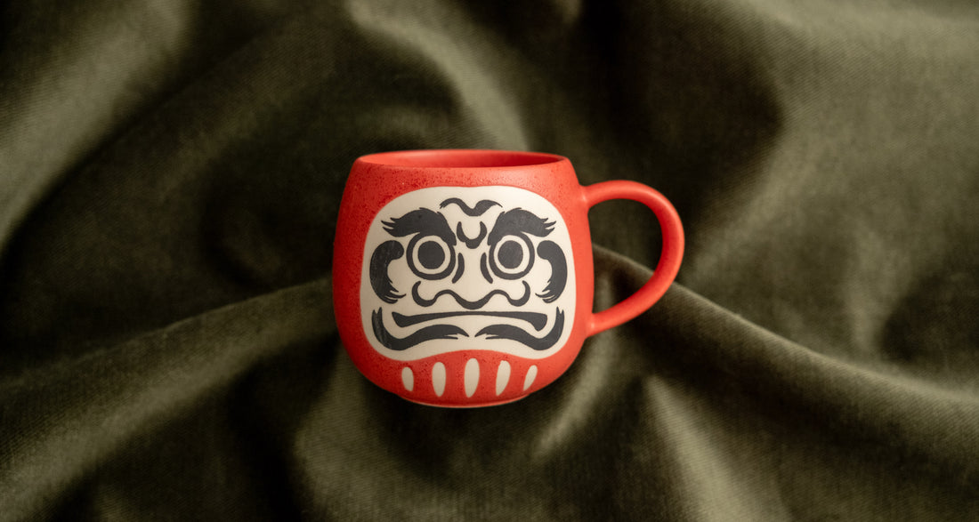 Mino Japanese Daruma Mug [red]