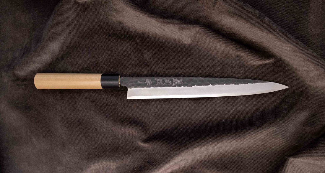 Tojiro Yanagiba Shirogami Tsuchime Kuro-uchi 270mm (10.6")