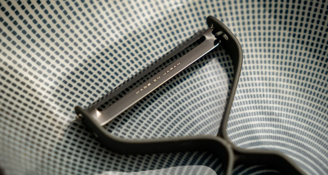 Idea Sekikawa Peeler [dark grey]