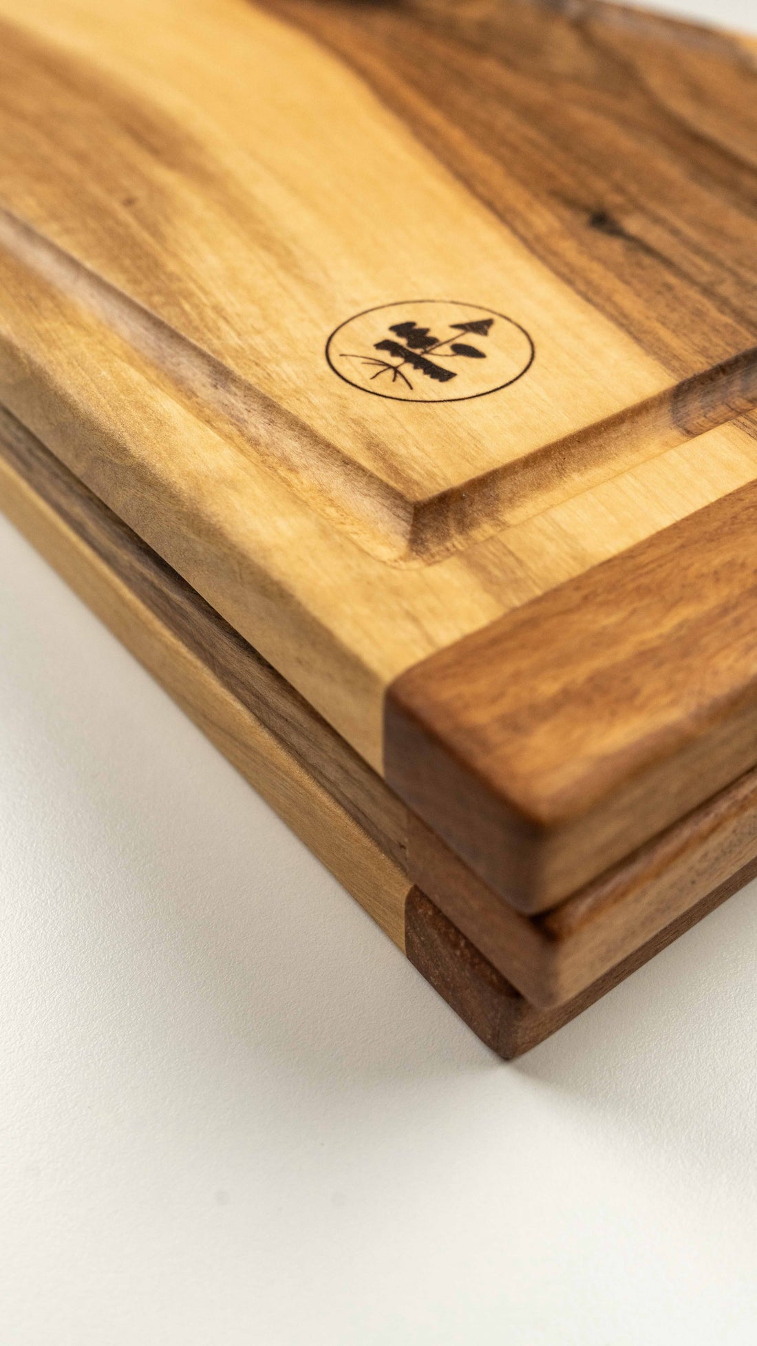 Walnut Wood Cutting Board 