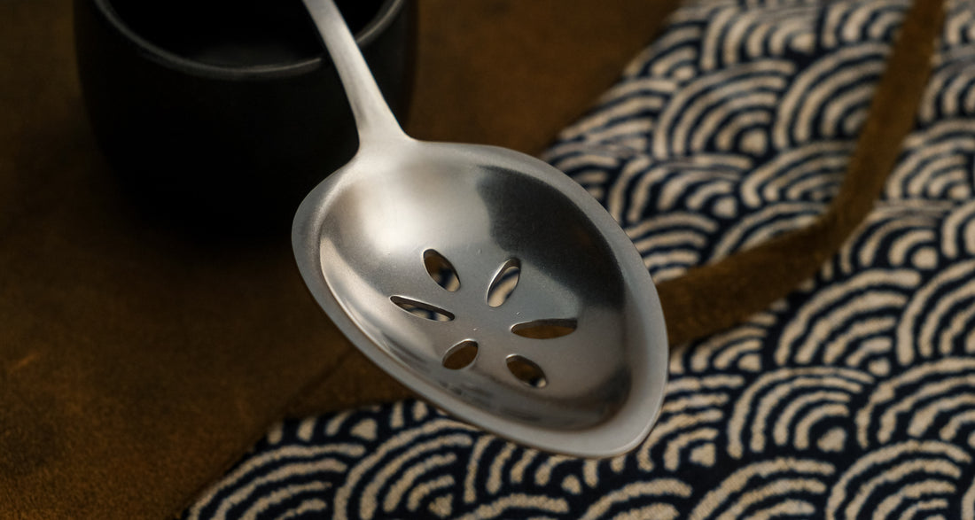 Gestura 00 Slotted Spoon