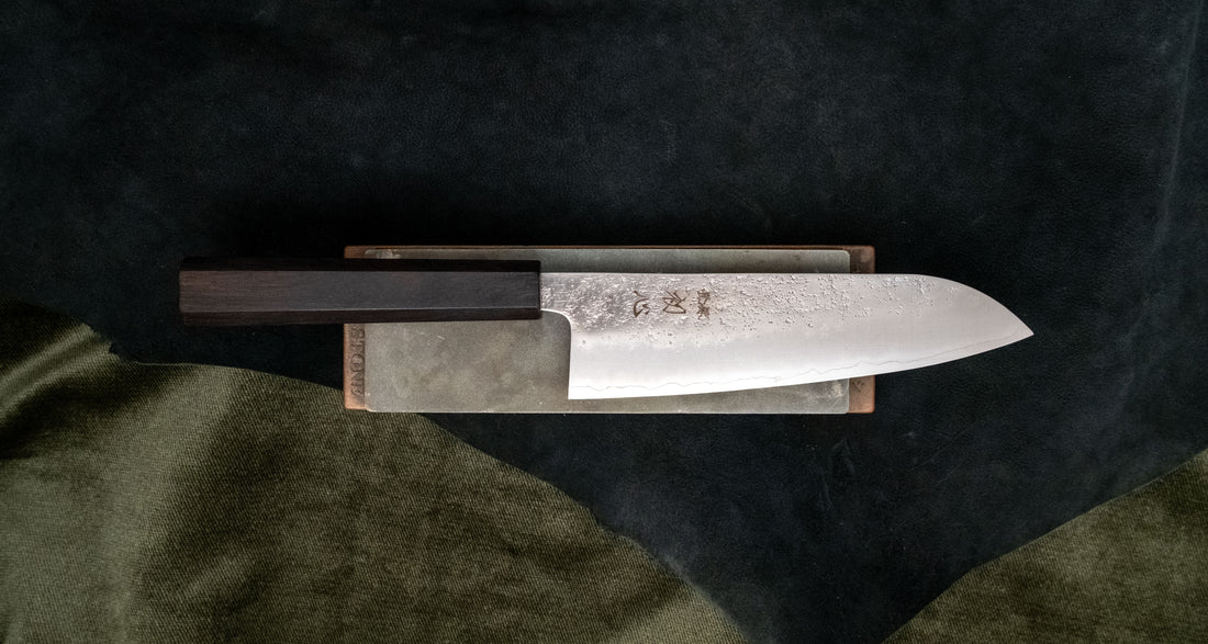 Hatsukokoro Santoku Ginsanko Nashiji Ebony Wa 170mm (6.7")