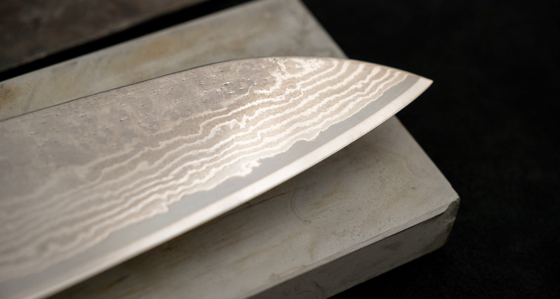 Hokiyama Santoku 440C Damascus 170mm (6.7") - BLADE