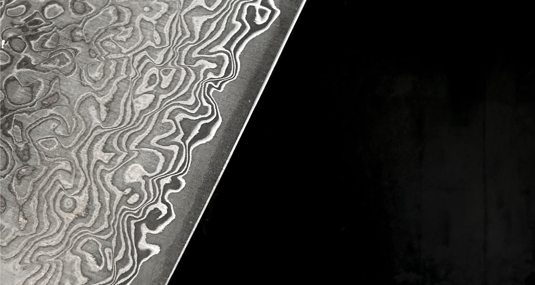 Kato Santoku Damast 175 mm (6,8 Zoll)