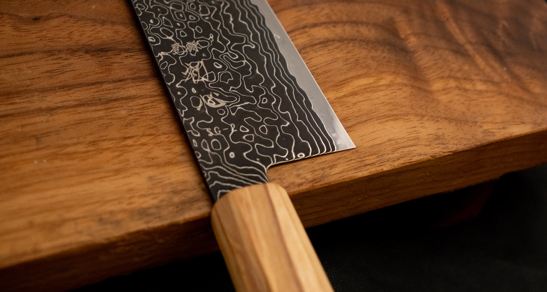 Hatsukokoro Mercury Santoku Kurozome Damascus 180mm (7.1") [Mono Olivewood]