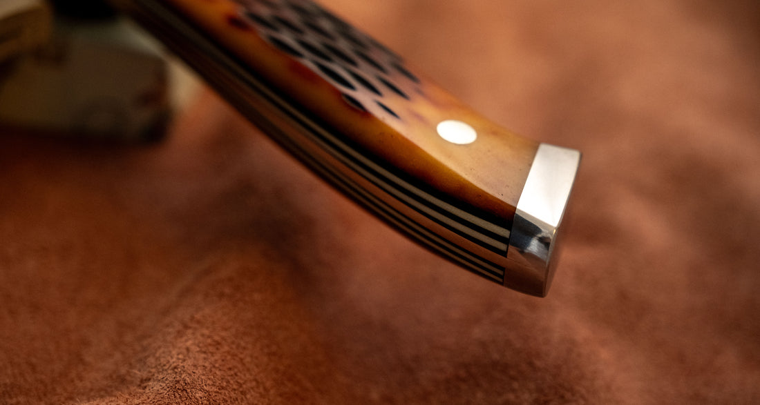 NENOX-S Gyuto Migaki 240mm (9,4") [Os sculptat Amber]