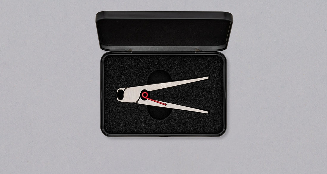 Suwada Nail Clippers - Red