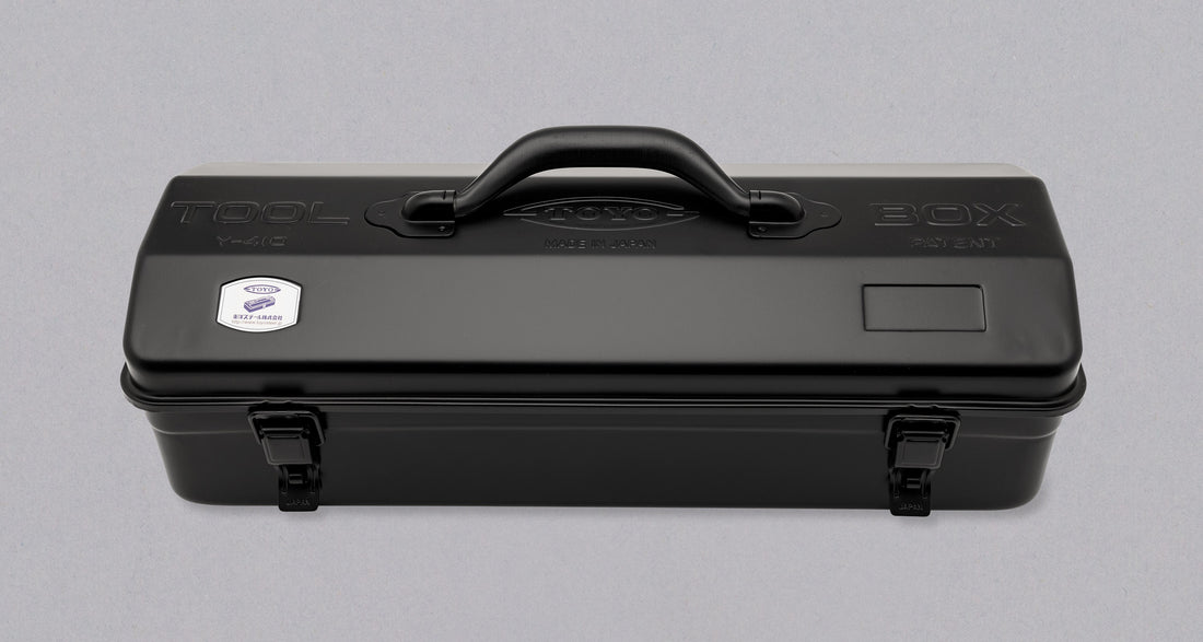 Toyo Y-410 Box na nářadí – černý