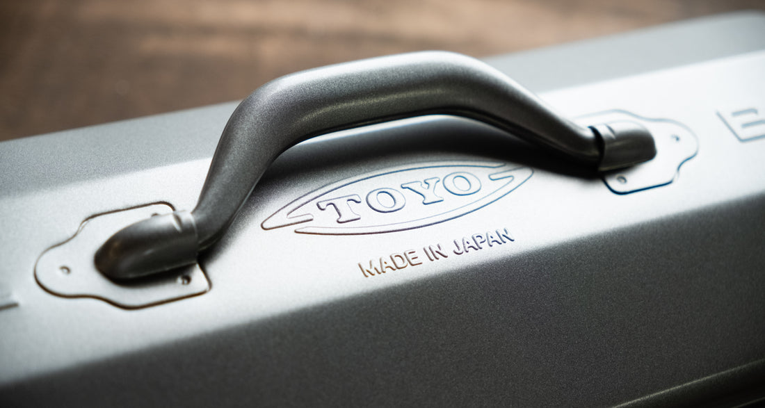 Toyo Y-410 Toolbox - Silver