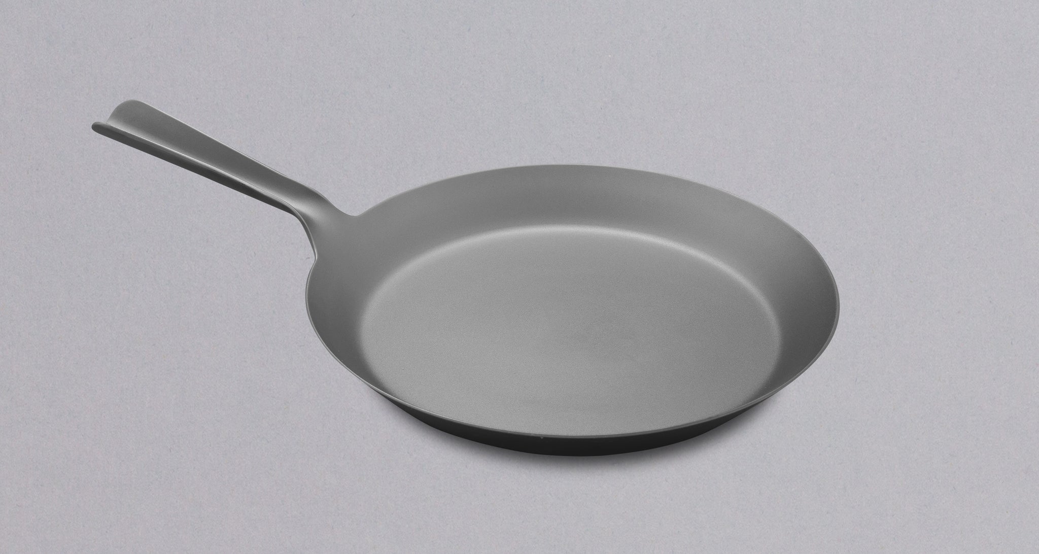 Japanese Carbon Steel Frying Pan – SharpEdge
